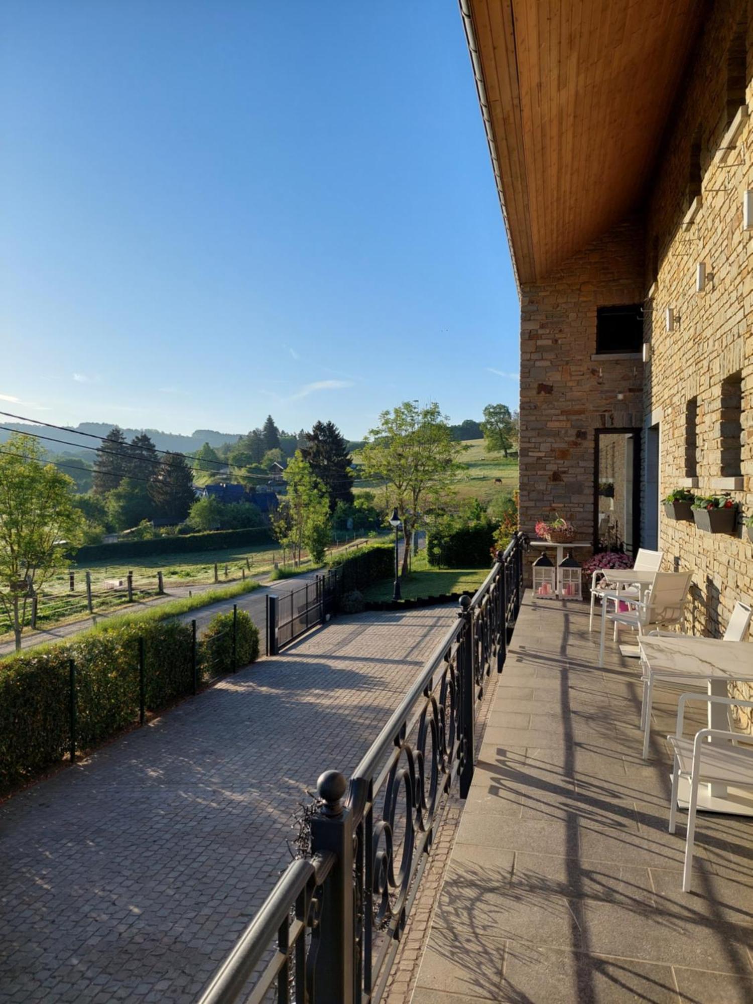 Cha Cha De Loup Luxe - Vakantiewoning Couette-café Rendeux
